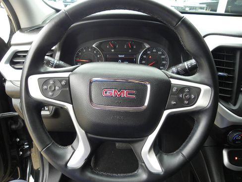 Used 2023 GMC Acadia SLT AWD/4WD image 10