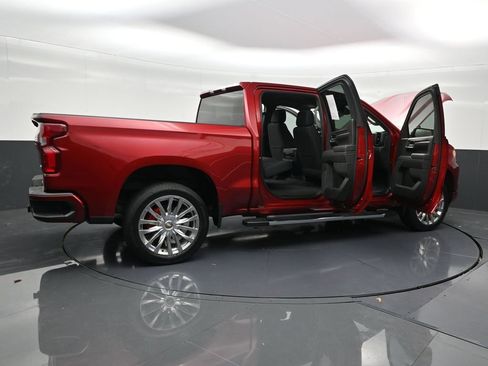 Used 2022 Chevrolet Silverado 1500 RST w/ Z71 Off-Road Package image 29