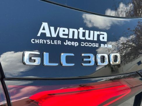 Used 2023 Mercedes-Benz GLC 300 4MATIC w/ Exclusive Trim Package image 21