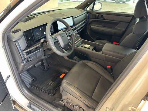 New 2026 Hyundai Santa Fe Calligraphy image 13