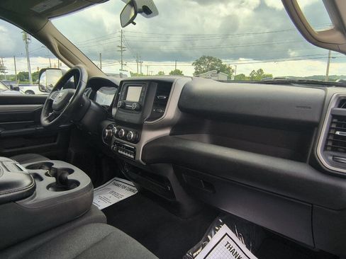 Used 2019 RAM 2500 Tradesman image 19