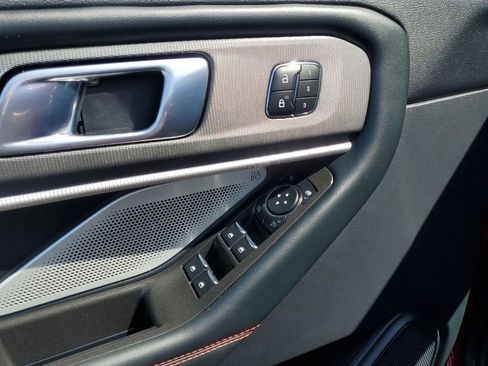 Certified 2025 Ford Explorer ST AWD/4WD image 14