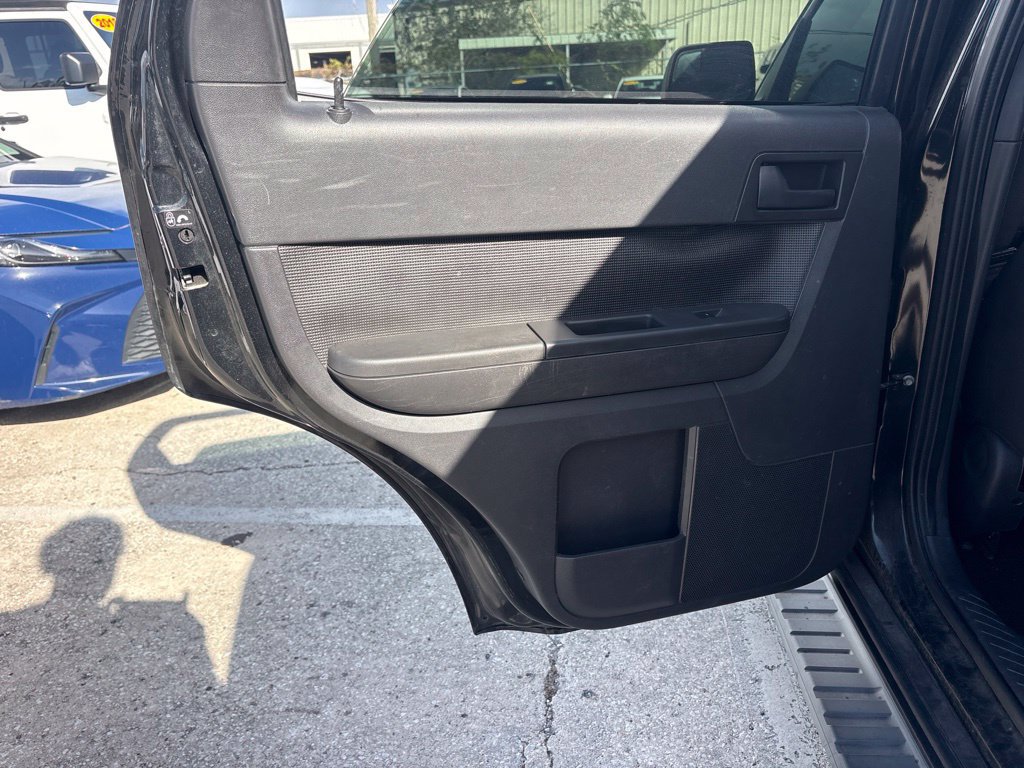 Used 2011 Ford Escape XLT w/ 203A Rapid Spec Order Code FWD image 14