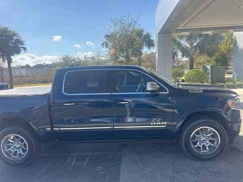 Used 2021 RAM 1500 Limited image 8