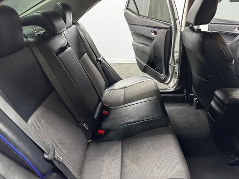Used 2019 Toyota Corolla SE w/ Carpet Mat Package (TMS) FWD image 48