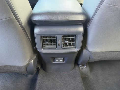 Used 2024 Toyota RAV4 XLE FWD image 19