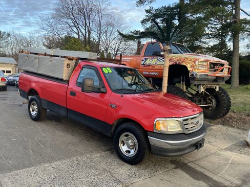 Used 2003 Ford F150 XL image 2