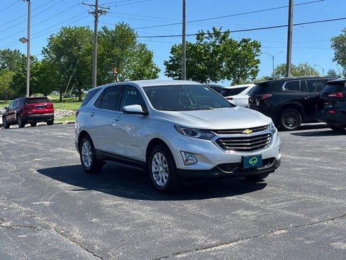 Used 2020 Chevrolet Equinox LT FWD image 7