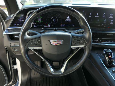 Certified 2021 Cadillac Escalade ESV Sport w/ Driver Assist Tech Package image 19