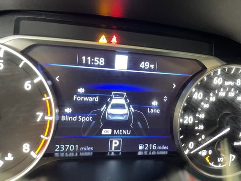 Used 2024 Nissan Altima 2.5 SL image 17