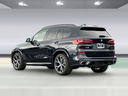 Used 2019 BMW X5 xDrive40i w/ M Sport Package image 3