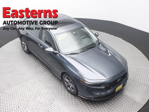 Used 2024 Honda Accord EX image 3