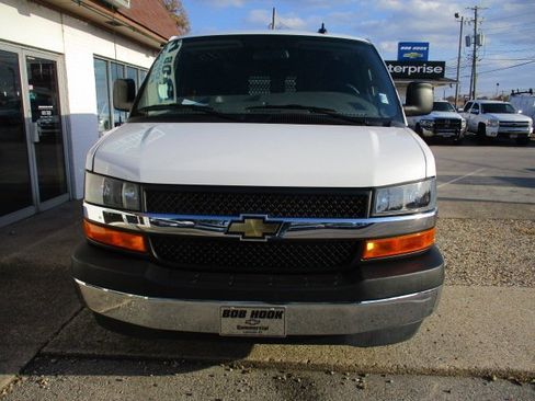 Used 2024 Chevrolet Express 2500 w/ Driver Convenience Package image 2