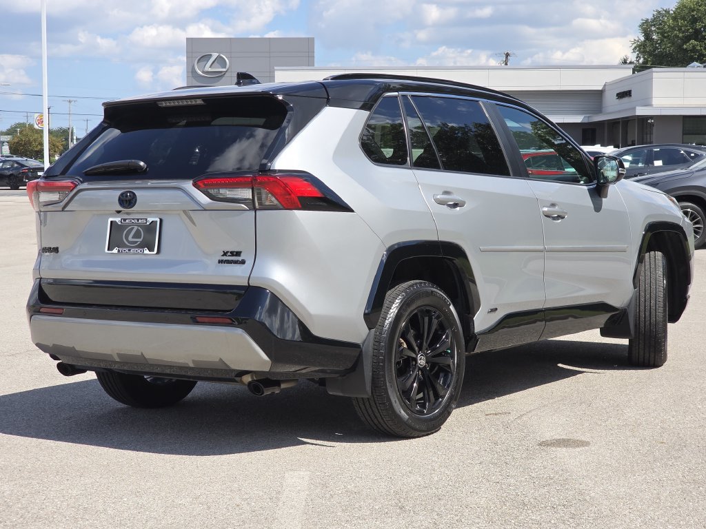 Used 2024 Toyota RAV4 XSE w/ Advanced Technology Package AWD/4WD image 11
