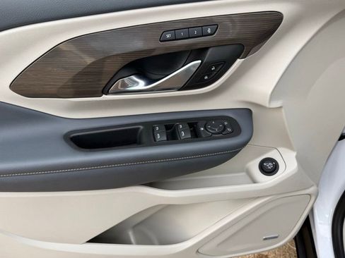 Used 2023 GMC Terrain Denali w/ LPO, Floor Liner Package AWD/4WD image 10