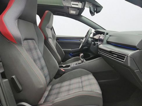 Used 2022 Volkswagen GTI SE FWD image 28