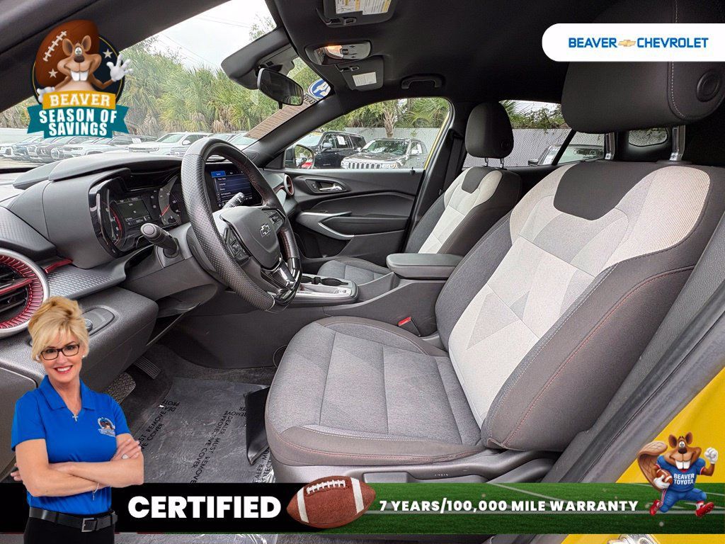 Used 2024 Chevrolet Trax RS w/ Driver Confidence Package FWD image 13