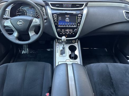 Used 2017 Nissan Murano SV w/ Premium Plus Package FWD image 16