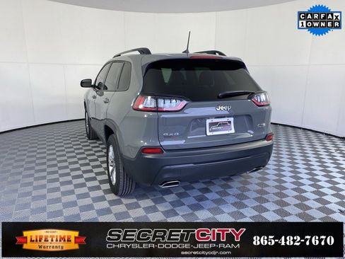 Used 2022 Jeep Cherokee Latitude Lux w/ Sun & Sound Group image 5