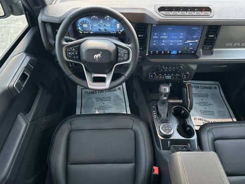 New 2025 Ford Bronco Badlands image 22