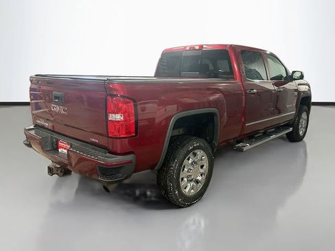 Used 2018 GMC Sierra 2500 Denali image 6