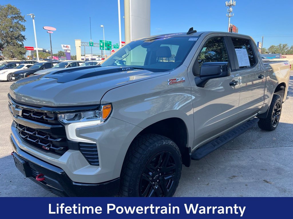 Used 2023 Chevrolet Silverado 1500 LT Trail Boss w/ Convenience Package II AWD/4WD image 3