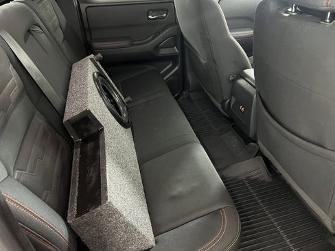 Used 2022 Nissan Frontier PRO-4X w/ Technology Package image 22