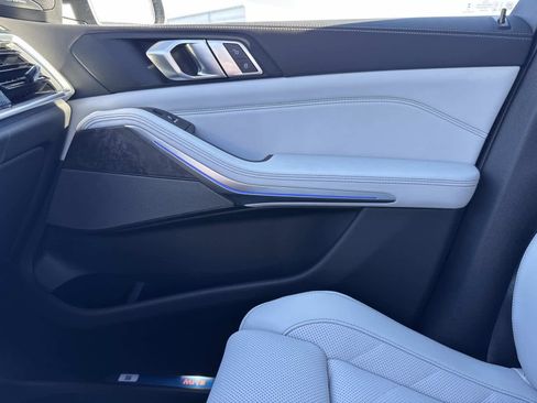 New 2026 BMW X5 xDrive40i w/ Executive Package image 26