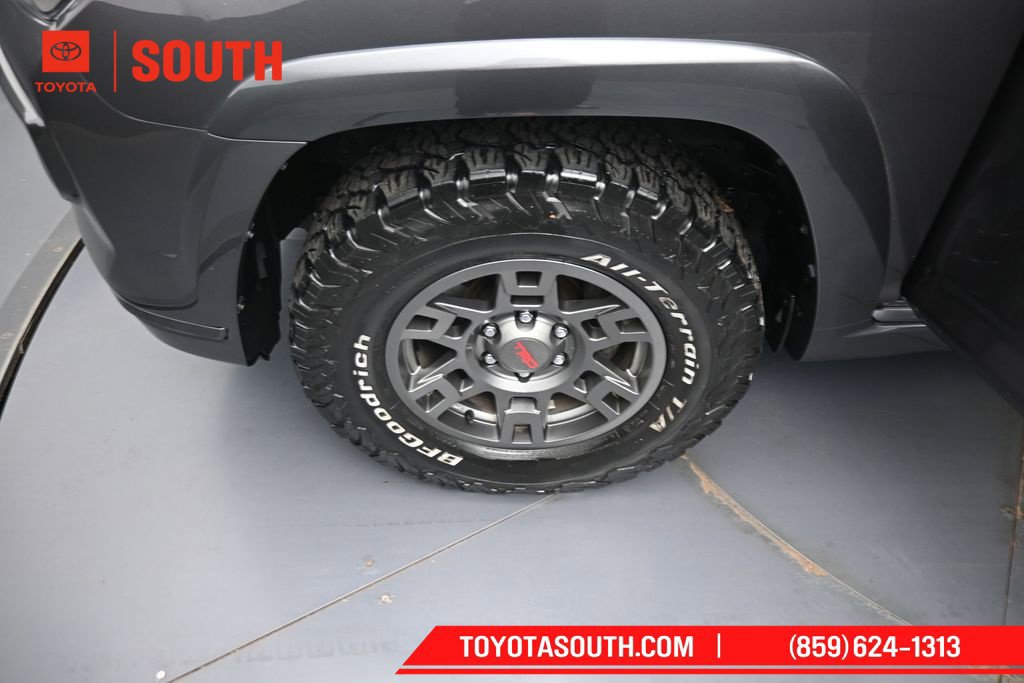 Used 2022 Toyota 4Runner TRD Sport w/ Technology Package AWD/4WD image 34