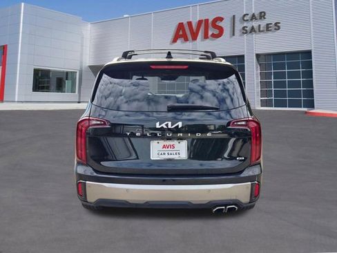 Used 2025 Kia Telluride S AWD/4WD image 9