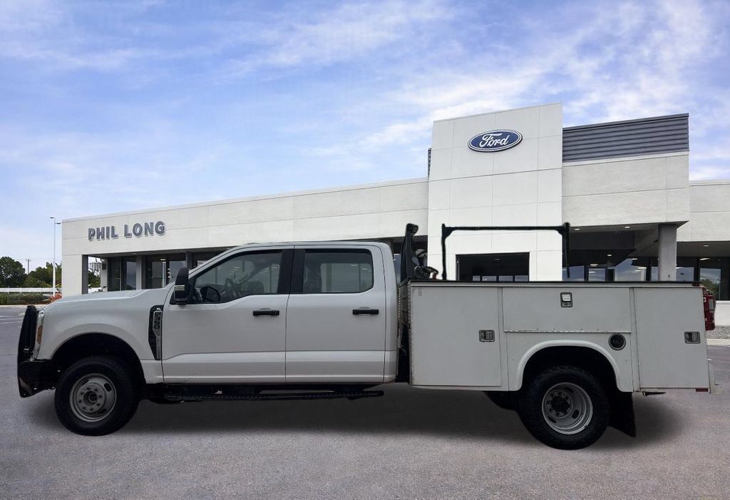 Used 2024 Ford F350 XL AWD/4WD image 5