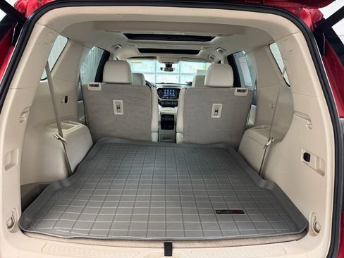 Used 2021 GMC Acadia Denali w/ Denali Technology Package image 26