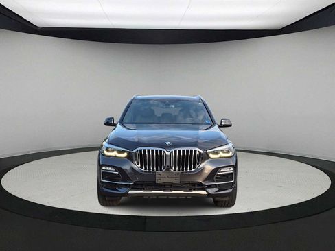 Used 2019 BMW X5 xDrive40i w/ Premium Package 2 AWD/4WD image 3