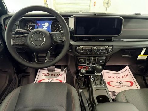 New 2026 Jeep Wrangler Unlimited Rubicon image 17