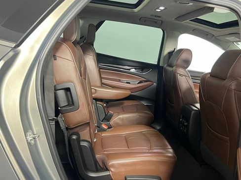 Used 2018 Buick Enclave Avenir w/ Trailering Package image 32