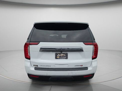 Used 2023 GMC Yukon AT4 AWD/4WD image 6