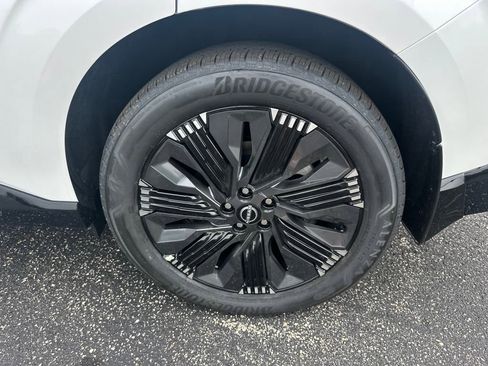 New 2025 Nissan Murano Platinum image 38