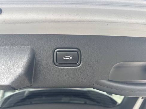 Used 2023 Kia Sportage SX image 19