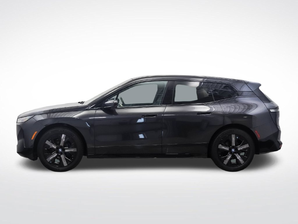 Certified 2024 BMW iX xDrive50 w/ Sport Package AWD/4WD image 2
