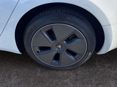 Used 2023 Tesla Model 3 Standard Range RWD image 14