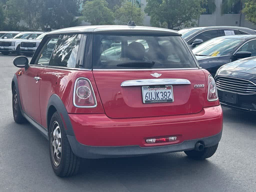 Used 2012 MINI Cooper Hardtop FWD image 2