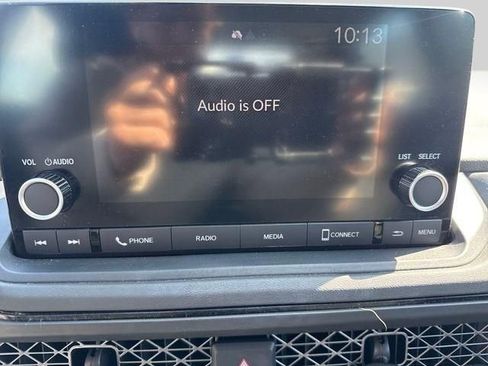 Used 2023 Honda Accord EX image 9