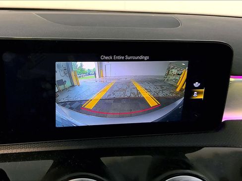 Used 2022 Mercedes-Benz A 220 4MATIC image 28