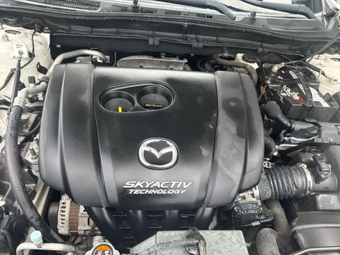 Used 2015 MAZDA MAZDA3 i Touring image 36