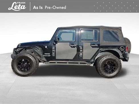 Used 2018 Jeep Wrangler Unlimited Sport S image 4