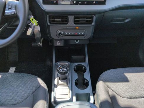 New 2026 Ford Maverick XL image 19