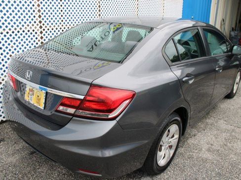 Used 2013 Honda Civic LX image 5