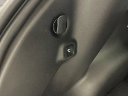 New 2026 Jeep Compass Latitude AWD/4WD image 33