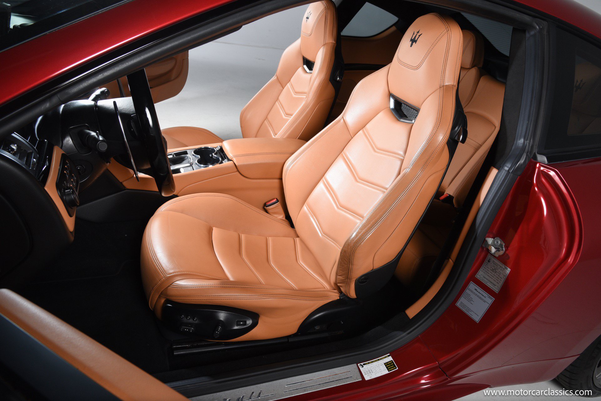 Used 2014 Maserati GranTurismo MC RWD image 24
