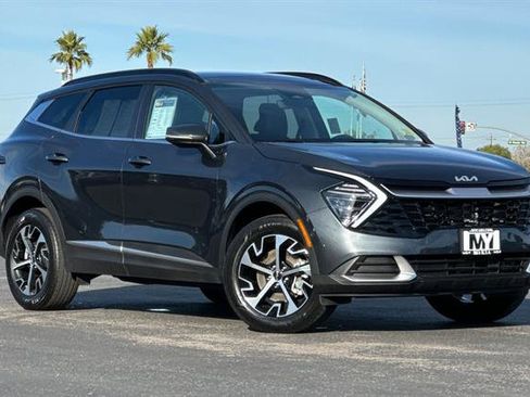 Used 2025 Kia Sportage EX w/ EX Premium Package image 2